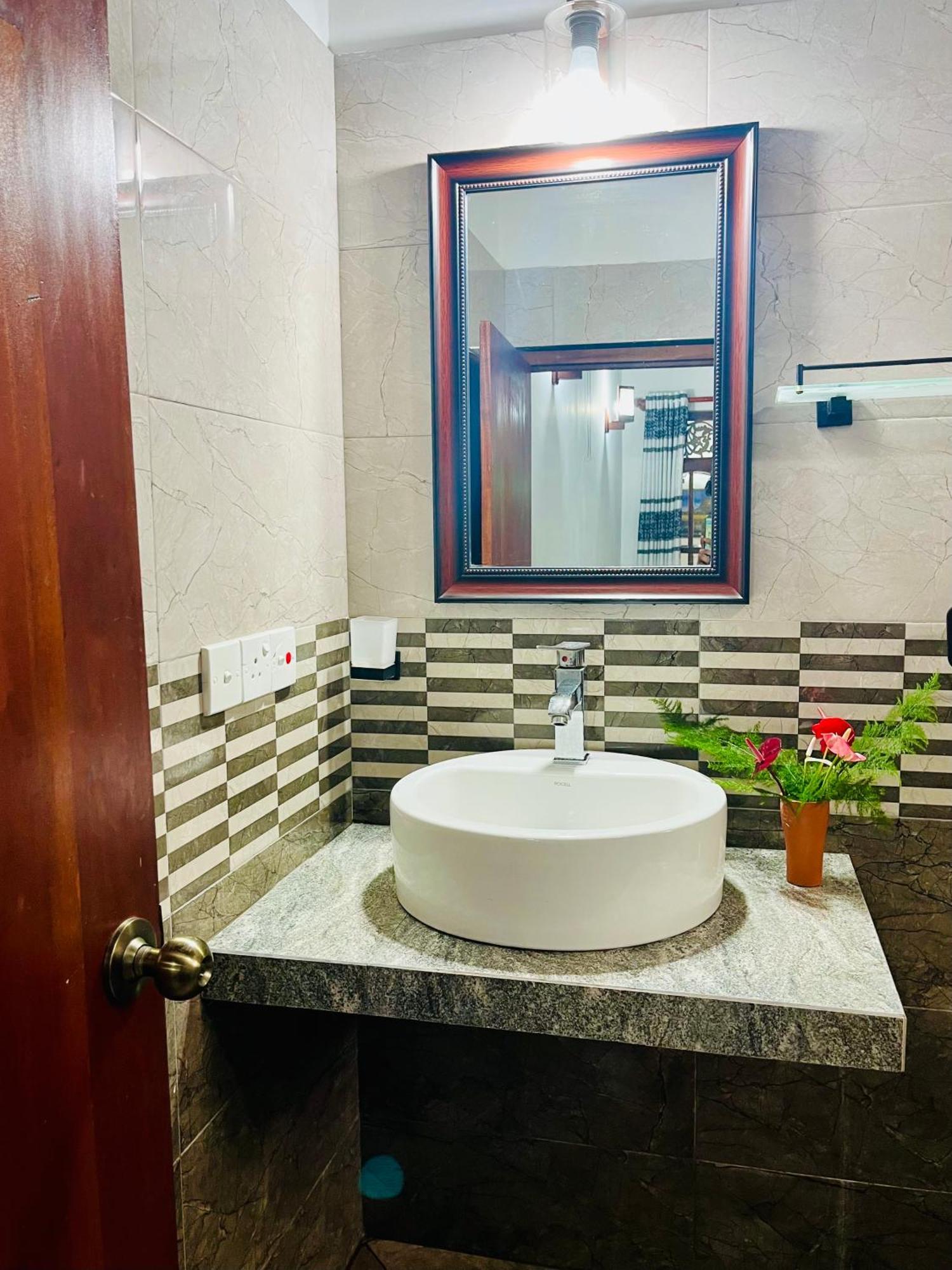 Villa Roy Bentota Ngoại thất bức ảnh